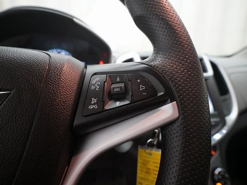 Used 2017 Chevrolet Sonic LT image 18