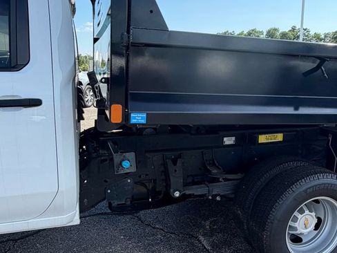 Used 2024 Chevrolet Silverado 3500 W/T w/ WT Convenience Package AWD/4WD image 19