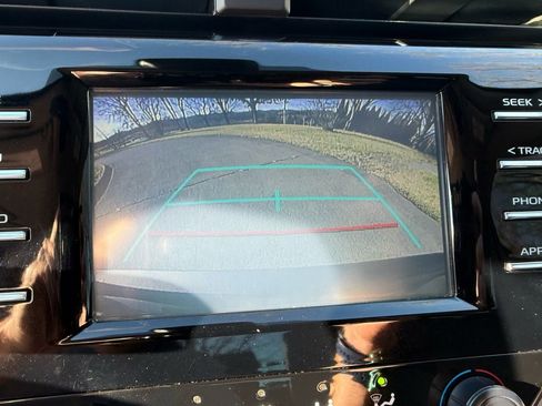 Used 2019 Toyota Camry LE image 25