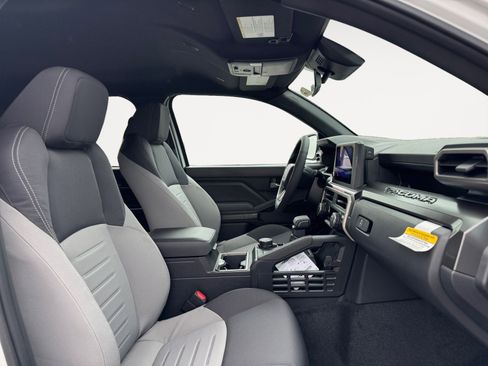 New 2025 Toyota Tacoma TRD Sport image 17