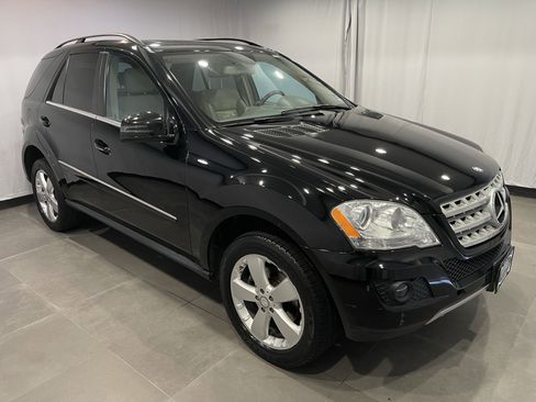 Used 2011 Mercedes-Benz ML 350 4MATIC image 3