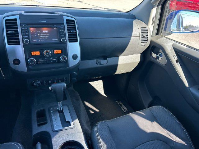 Used 2014 Nissan Frontier PRO-4X w/ Pro-4x Luxury Package AWD/4WD image 14