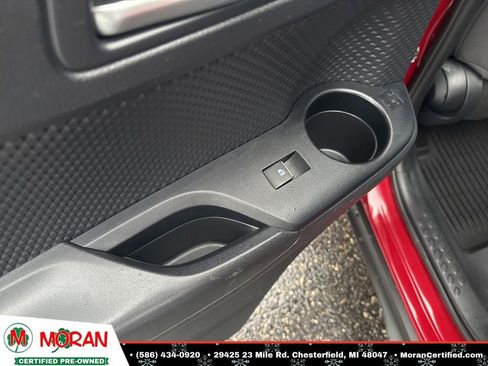 Used 2018 Toyota C-HR XLE image 23