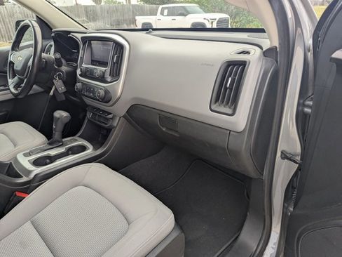 Used 2020 Chevrolet Colorado LT RWD image 15