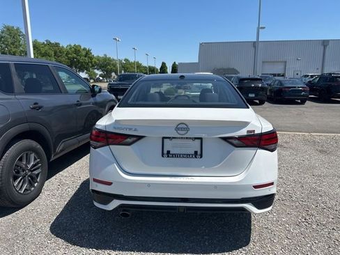 Certified 2025 Nissan Sentra SR image 3