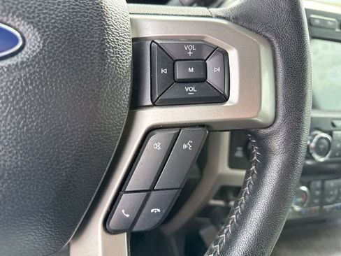 Used 2020 Ford F350 Lariat w/ Lariat Value Package AWD/4WD image 27