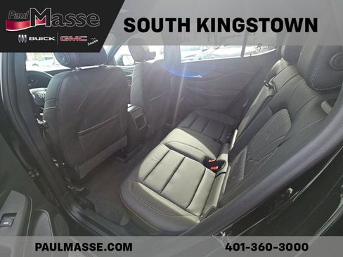 Certified 2025 Buick Envista Avenir image 6