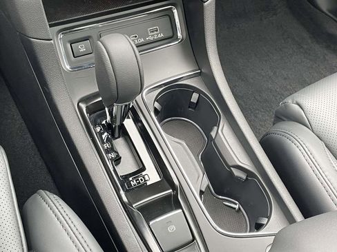 Certified 2025 Subaru Ascent Bronze Edition w/ Onyx Package image 26