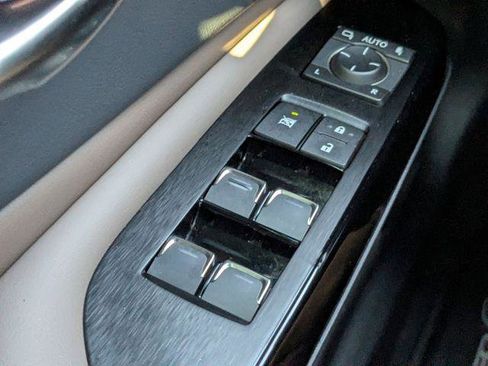 Certified 2024 Lexus ES 350 Ultra Luxury FWD image 23
