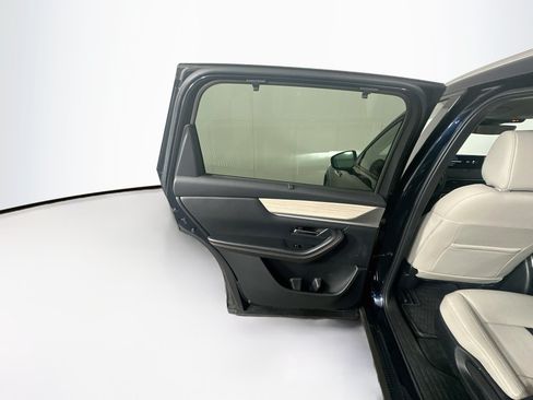Used 2024 MAZDA CX-90 Plug-In Hybrid w/ Preferred AWD/4WD image 26