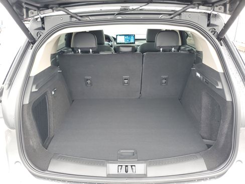 New 2026 Lincoln Corsair Premiere image 29