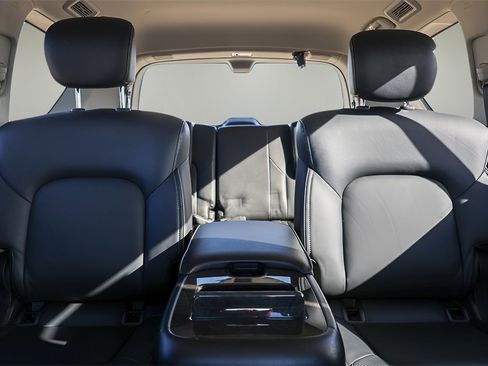 Used 2024 INFINITI QX80 Luxe image 26