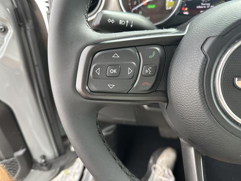 Used 2023 Jeep Wrangler Unlimited w/ Cold Weather Group AWD/4WD image 19