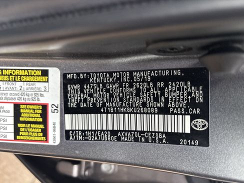 Used 2019 Toyota Camry SE image 33