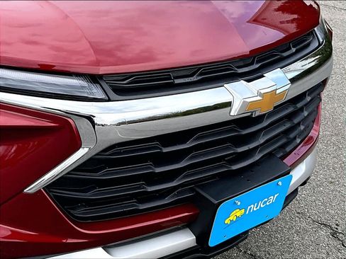 Used 2025 Chevrolet TrailBlazer LT w/ Convenience Package image 56