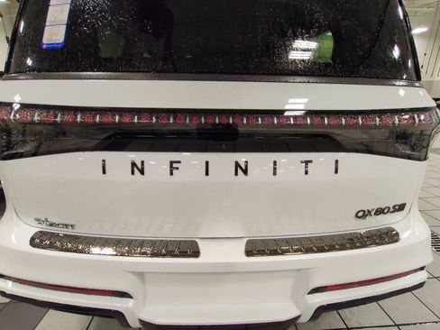 New 2026 INFINITI QX80 4WD w/ Sport Exterior Package image 28