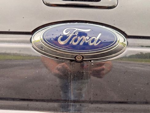 Used 2013 Ford F150 Lariat w/ Luxury Equipment Group AWD/4WD image 26