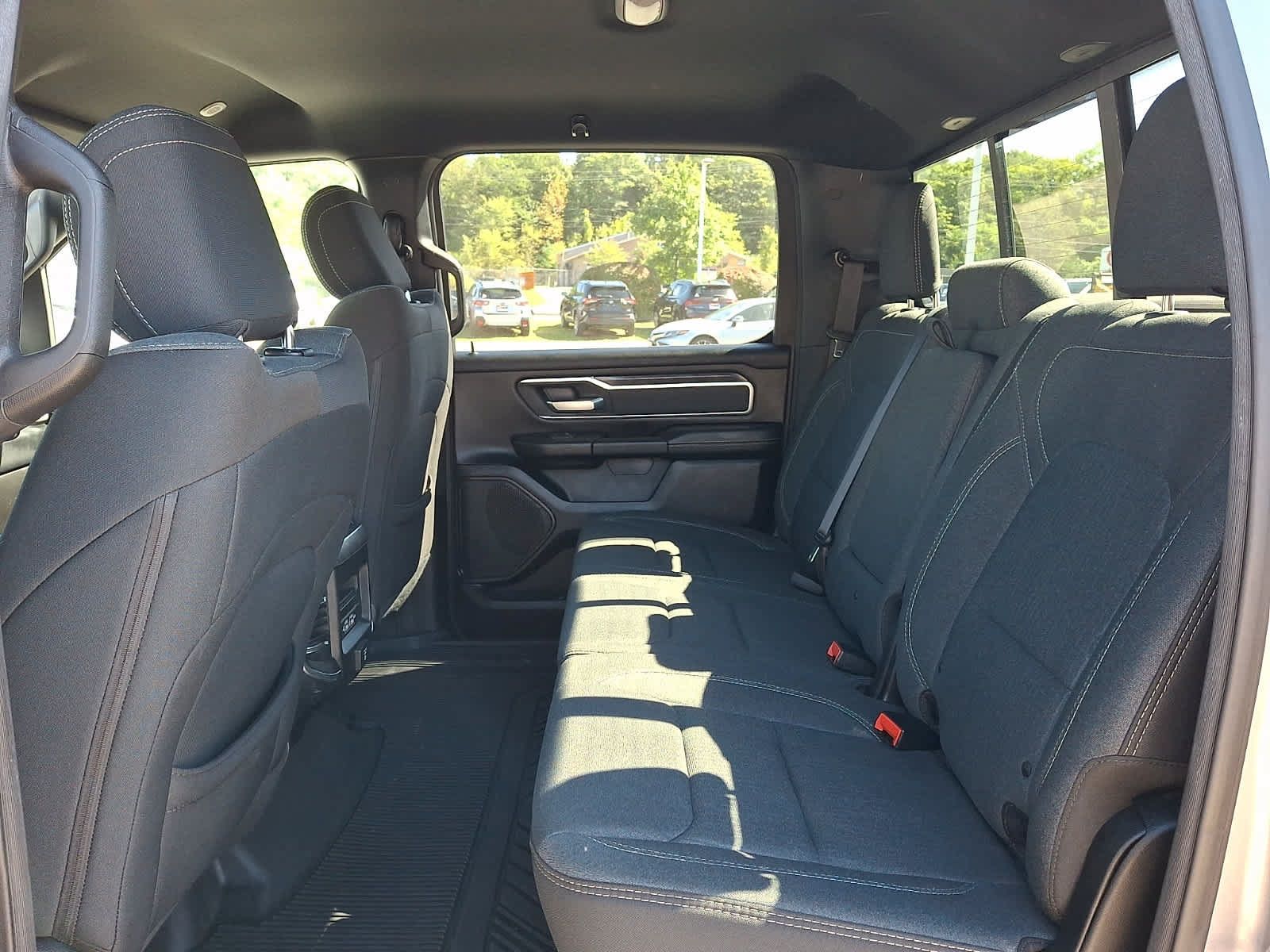 Used 2019 RAM 1500 Big Horn AWD/4WD image 11