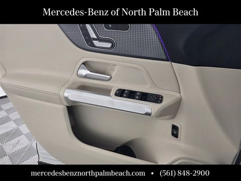 Certified 2022 Mercedes-Benz GLB 250 image 26
