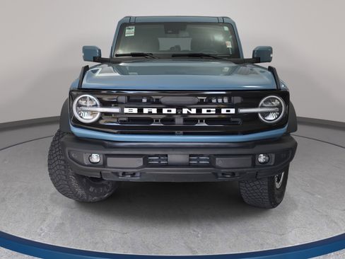 Used 2023 Ford Bronco Outer Banks w/ Sasquatch Package AWD/4WD image 2
