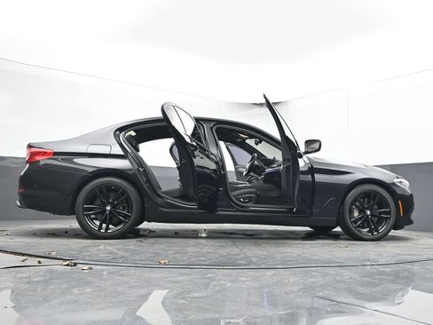 Used 2017 BMW 540i xDrive image 57