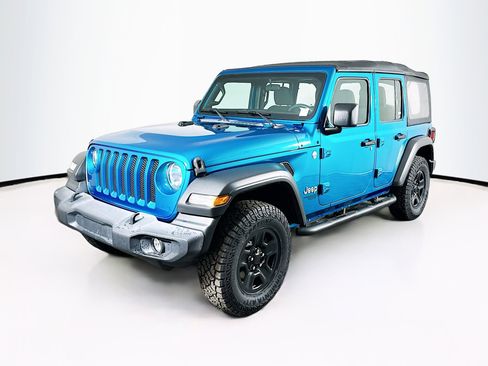 Used 2020 Jeep Wrangler Unlimited Sport image 3