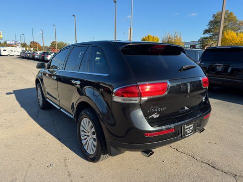 Used 2013 Lincoln MKX AWD image 5