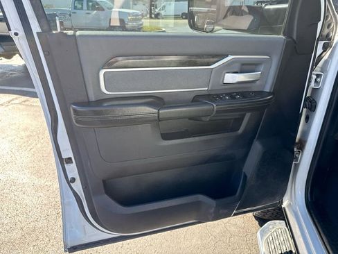Used 2021 RAM 2500 Big Horn image 21