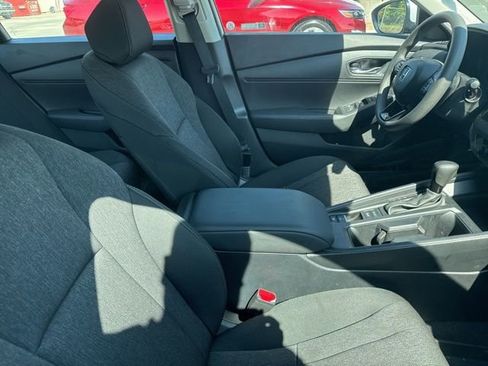 Used 2025 Honda Accord LX image 7