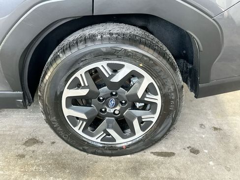 New 2026 Subaru Forester Premium AWD/4WD image 11