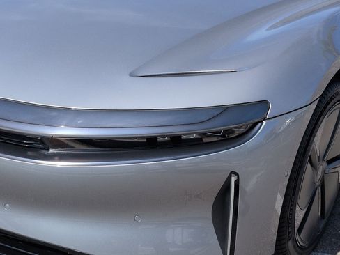 Used 2024 Lucid Air Pure image 6