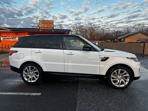 Used 2019 Land Rover Range Rover Sport HSE image 4