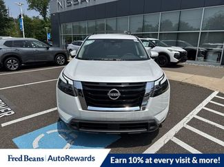 New 2025 Nissan Pathfinder SV video 2