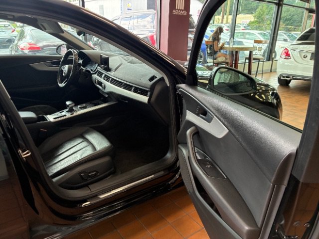 Used 2017 Audi A4 2.0T Ultra Premium FWD image 32