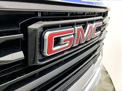 Used 2025 GMC Sierra 2500 Pro image 22