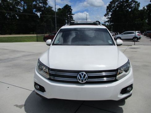 Used 2012 Volkswagen Tiguan S FWD image 16
