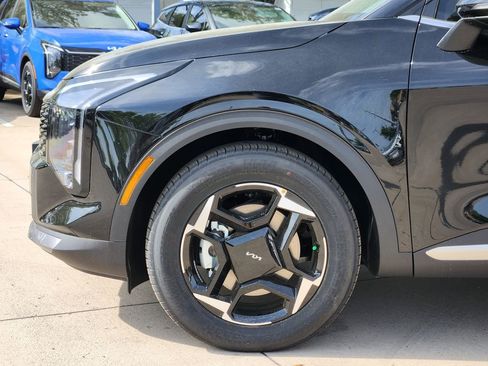 New 2026 Kia Sportage EX FWD image 5