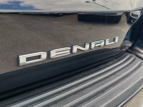 Used 2024 GMC Yukon XL Denali AWD/4WD image 33