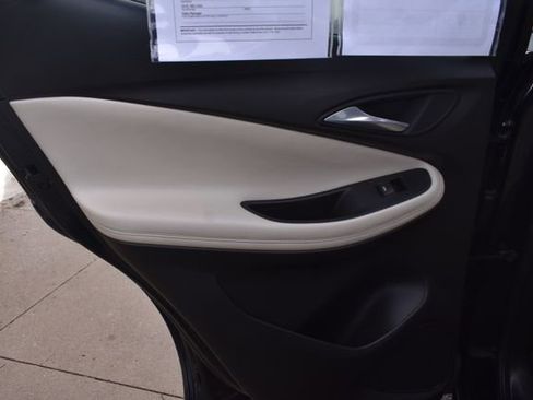 Used 2020 Buick Encore GX Essence w/ Experience Buick Package image 35