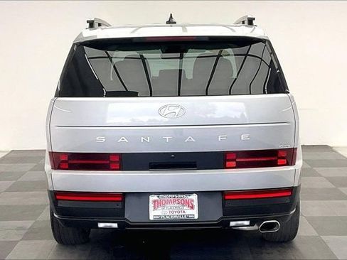 Used 2026 Hyundai Santa Fe SEL AWD/4WD image 3