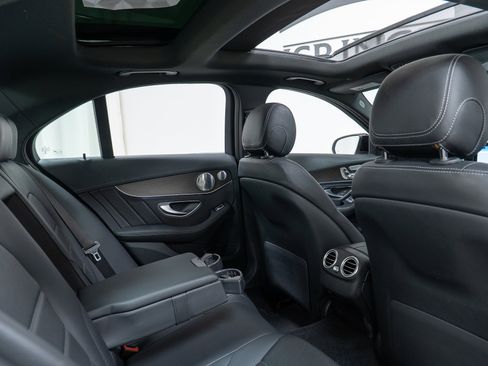 Used 2019 Mercedes-Benz C 300 4MATIC Sedan image 22
