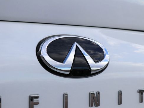 Certified 2025 INFINITI QX55 Essential image 29