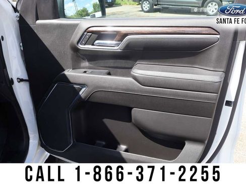 Used 2023 GMC Sierra 1500 SLE w/ Enhanced Capability Package AWD/4WD image 30