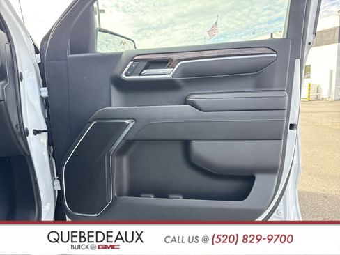Used 2023 GMC Sierra 1500 Elevation image 38