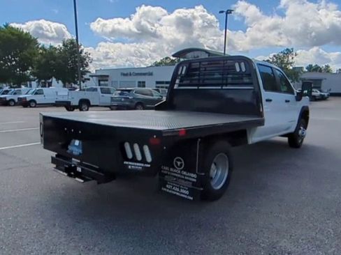 New 2025 GMC Sierra 3500 Pro w/ Convenience Package image 8