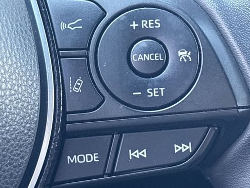 Used 2020 Toyota RAV4 XSE image 31