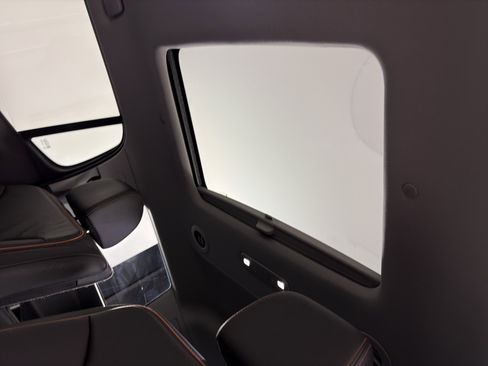 Certified 2023 GMC Acadia AT4 w/ Technology Package image 20