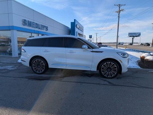Used 2021 Lincoln Aviator Black Label w/ Dynamic Handling Package image 3