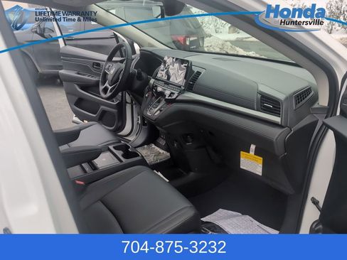 New 2026 Honda Odyssey EX-L image 17