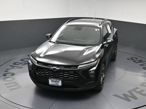 Used 2024 Chevrolet Trax RS w/ Driver Confidence Package FWD image 31